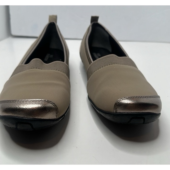 ROS HOMERSSON “CAROL” SLIP ON EXCELLENT PREOWNED BEIGE PEWTER MAXIMUM COMFORT - Picture 2 of 12